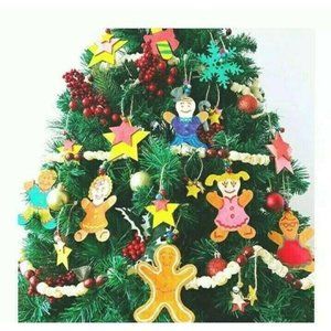 winlyn wooden 36 peice gingerbread man Christmas t